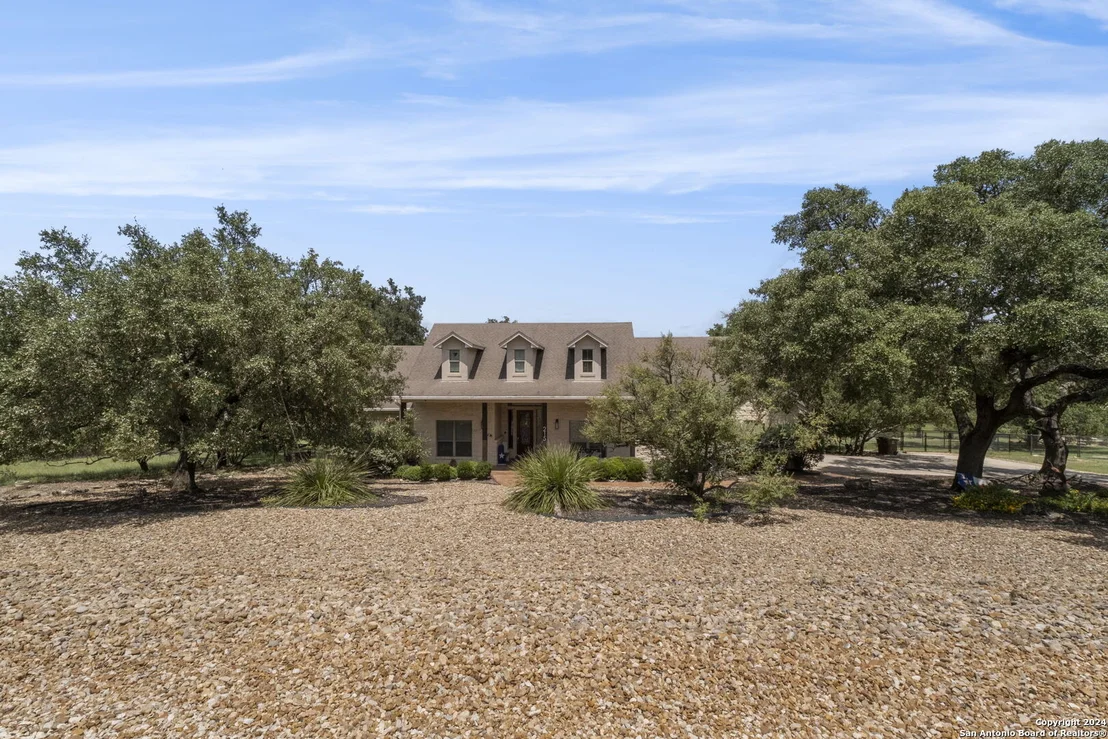 Photo of 215 COMAL RUN