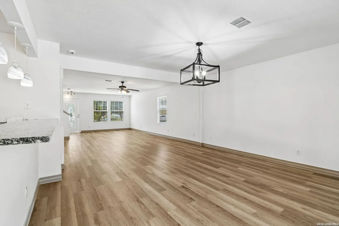 Photo of 5423 Palamon Farm