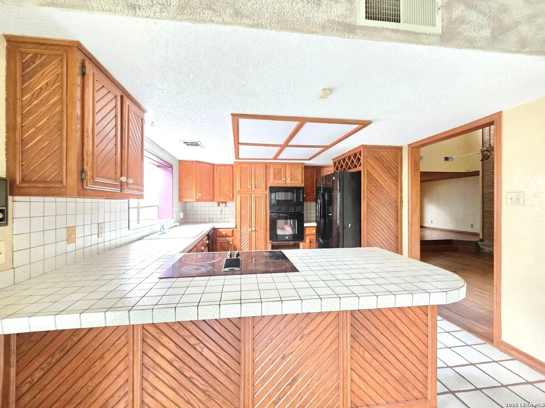 Photo of 6218 Pine Needles Ln.