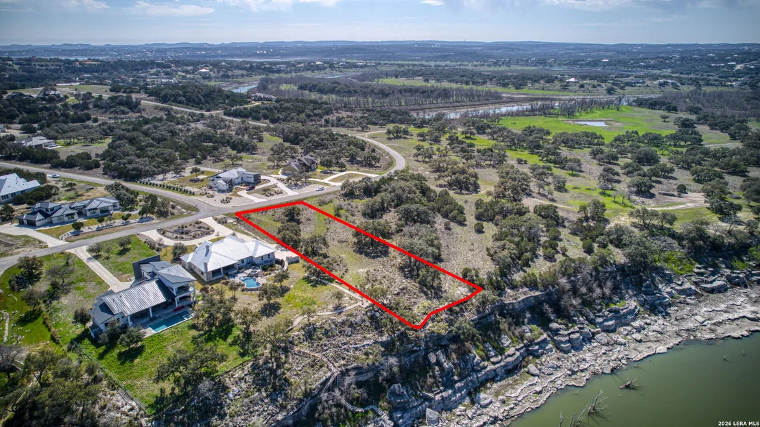 Photo of 365 RIVER CLIFF PL