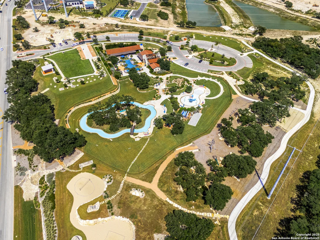 Photo of 124 Milagro