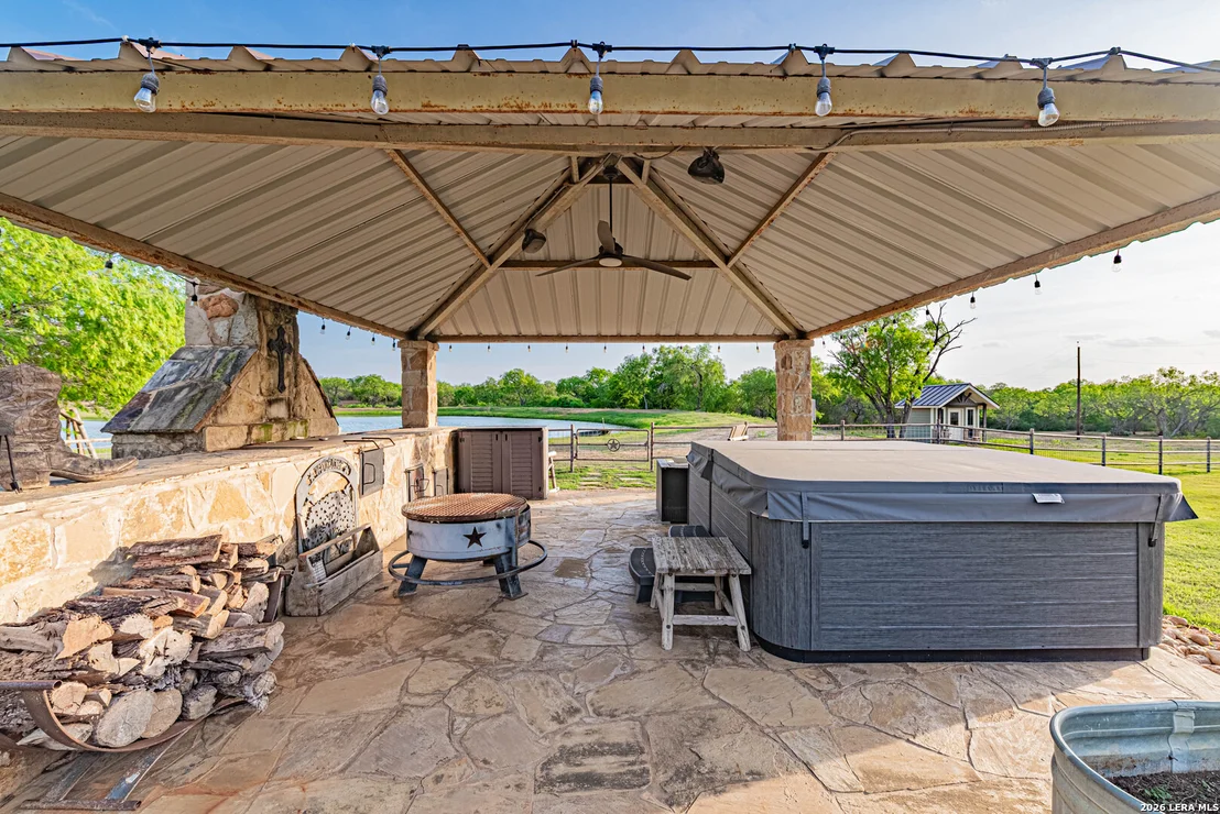 Photo of 819 County Road 356