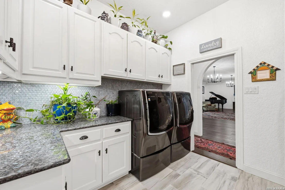 Photo of 2 Charterwood