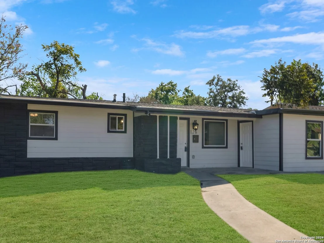 Photo of 126 GAZEL DRIVE