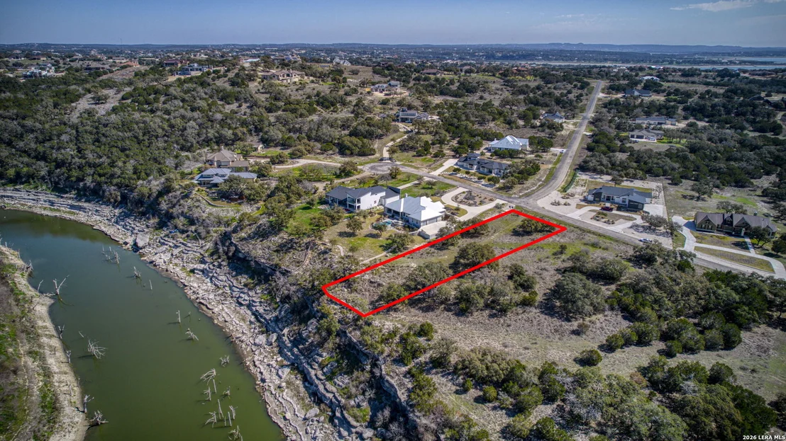 Photo of 365 RIVER CLIFF PL