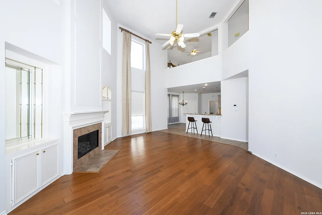 Photo of 1712 Oak Path