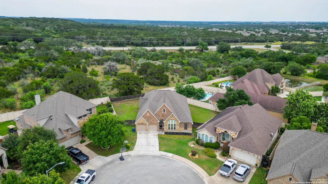 Photo of 2720 Windcliff Drive