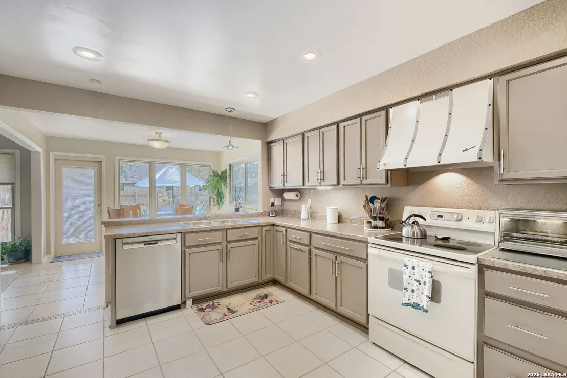 Photo of 1703 Ashley Cir