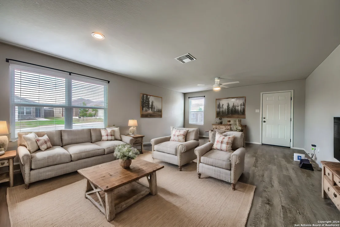 Photo of 4430 Heathers Dawn