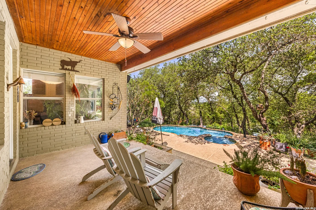 Photo of 1059 Flagstone