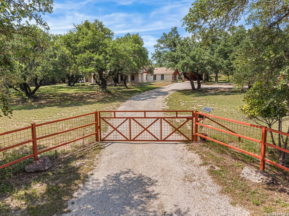 Photo of 104 Rusty Ln