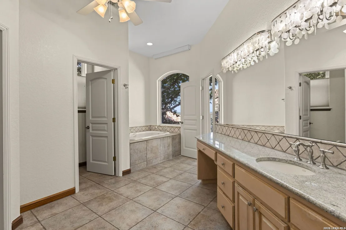 Photo of 436 PARADISE PT