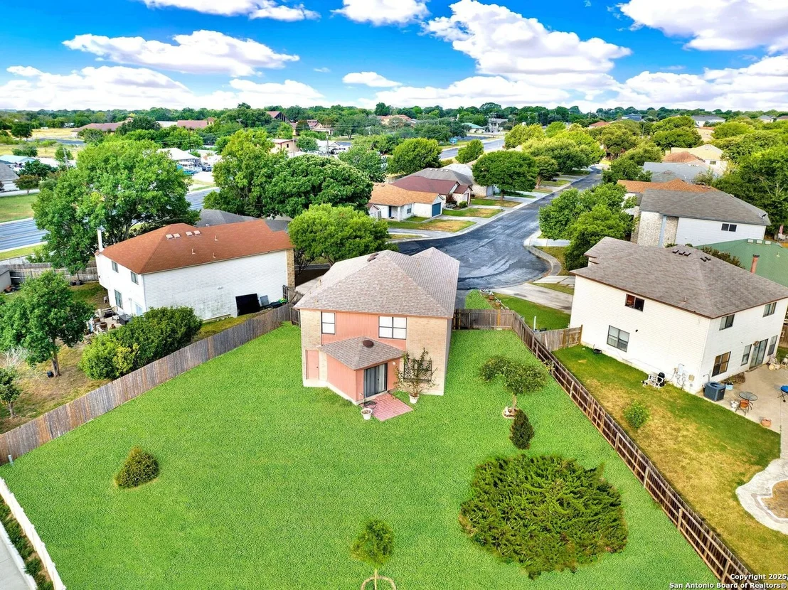 Photo of 6847 Evercrest
