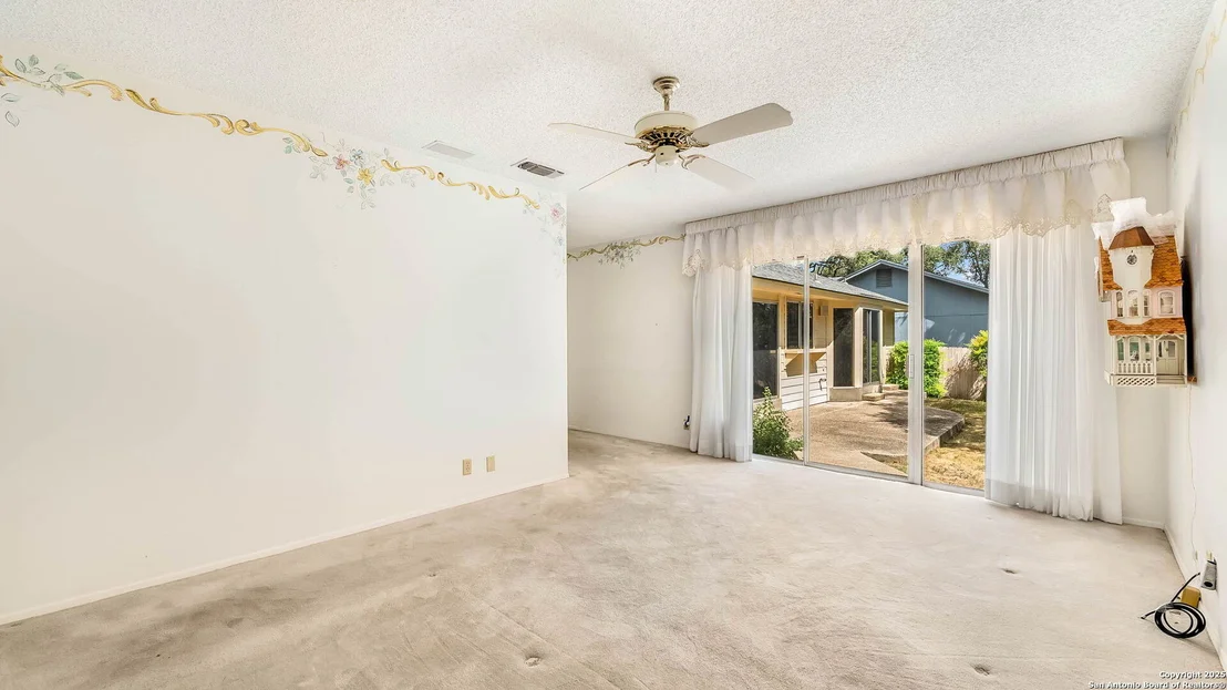 Photo of 13542 Hollow View