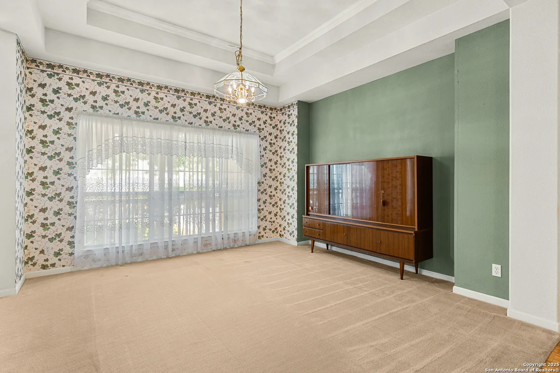 Photo of 141 Oak Knoll
