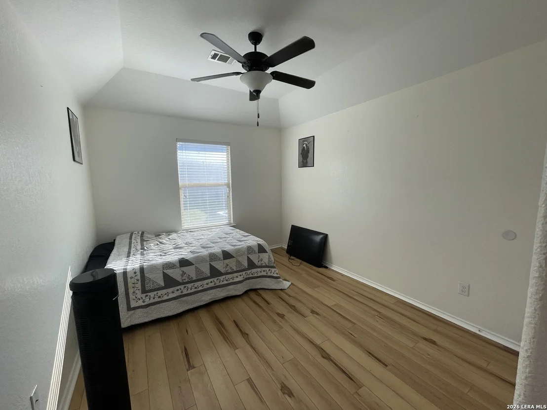 Photo of 121 Rawhide Way