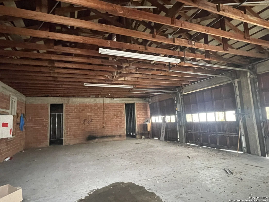 Photo of 1905 AVENUE K