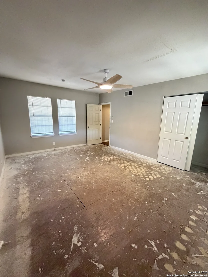 Photo of 702 Patton