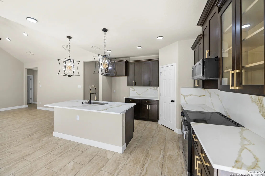 Photo of 23102 Shady Forest