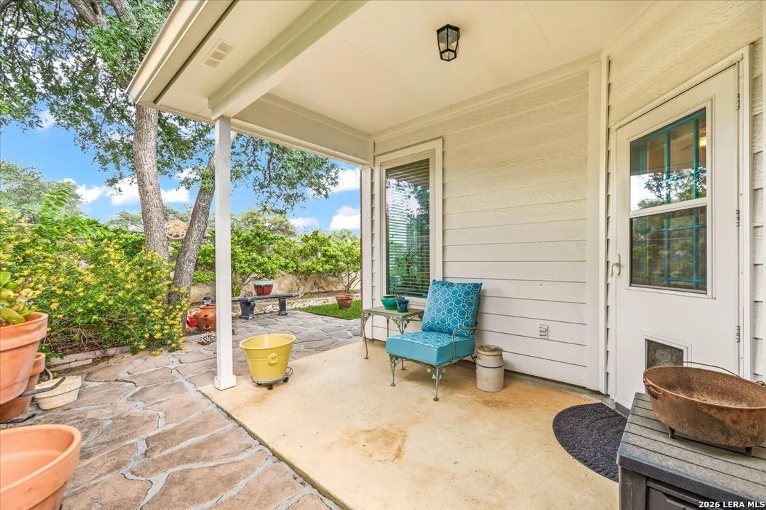 Photo of 17202 Blanco Oaks
