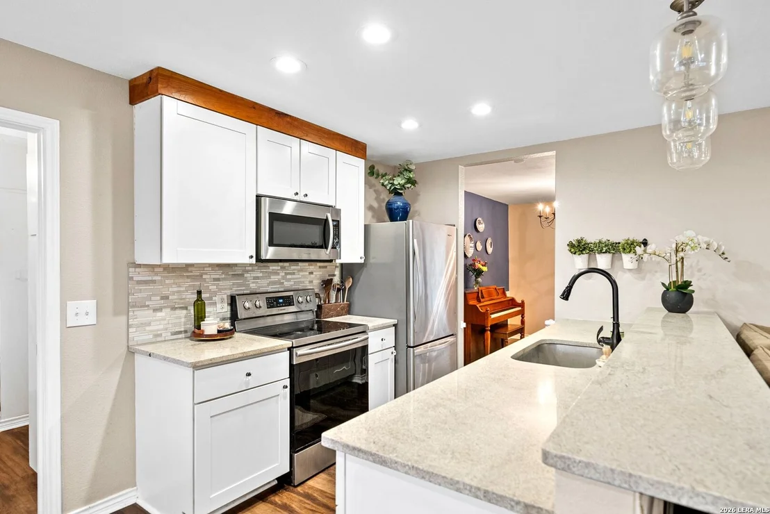 Photo of 14307 Oak Shadows Dr