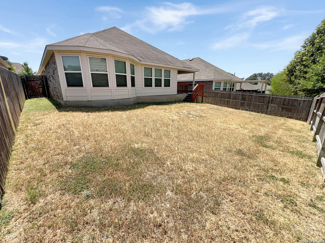 Photo of 12839 Laurel Brush