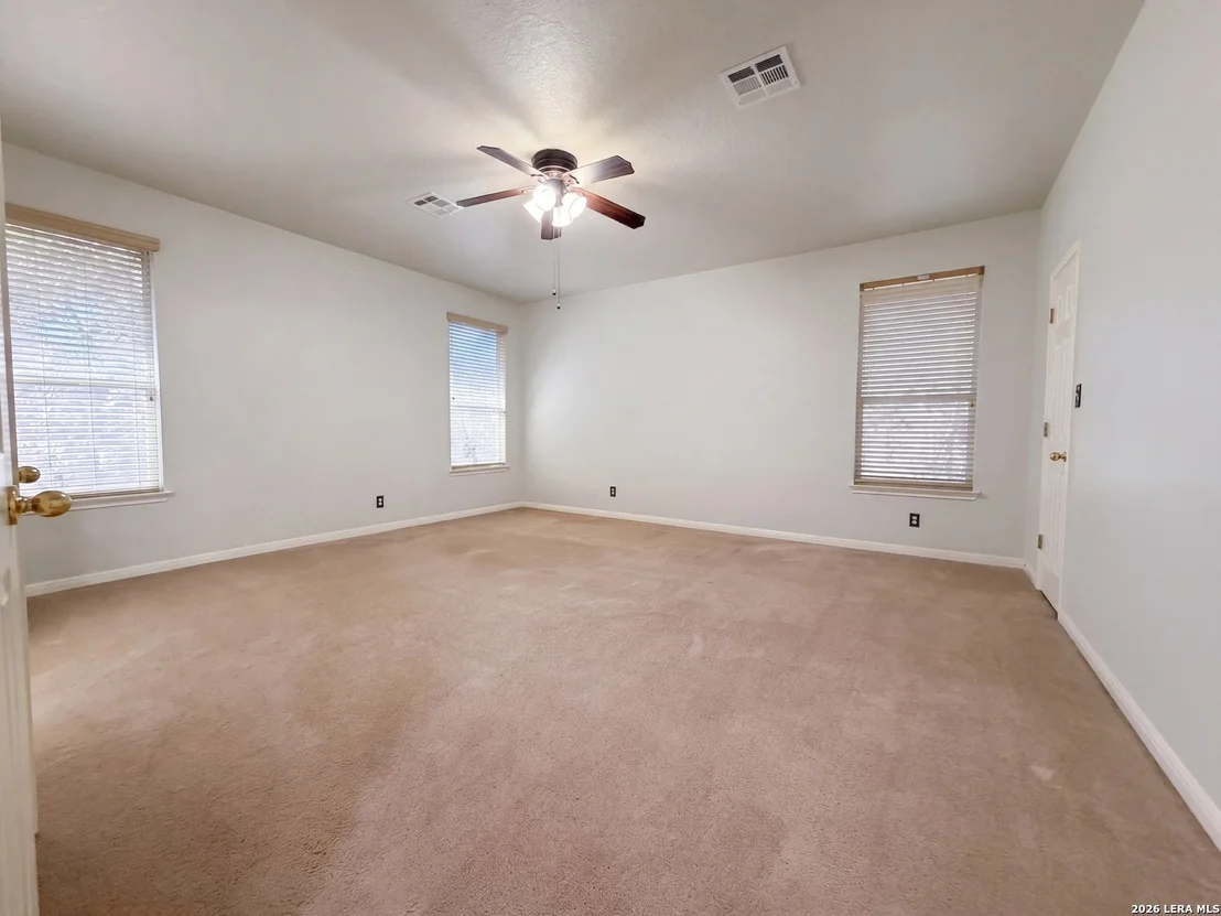 Photo of 357 FRANK BAUM DR