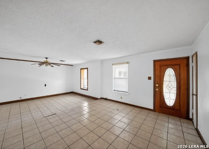 Photo of 2203 COLONY DR