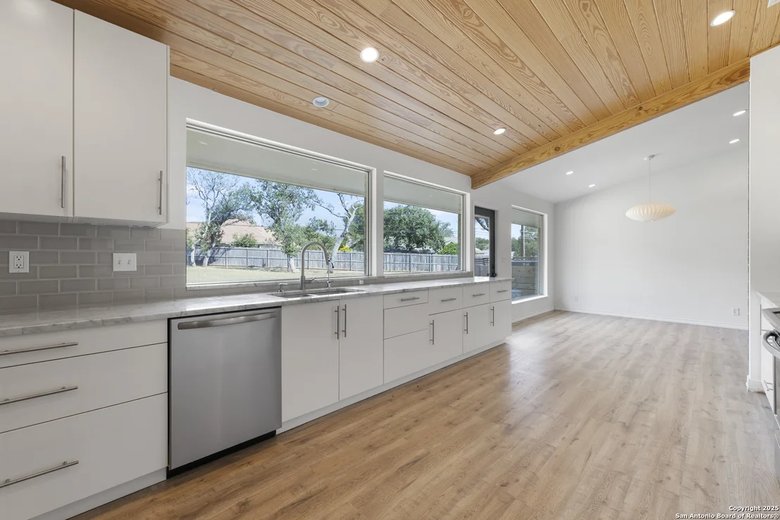 Photo of 126 ridgewood