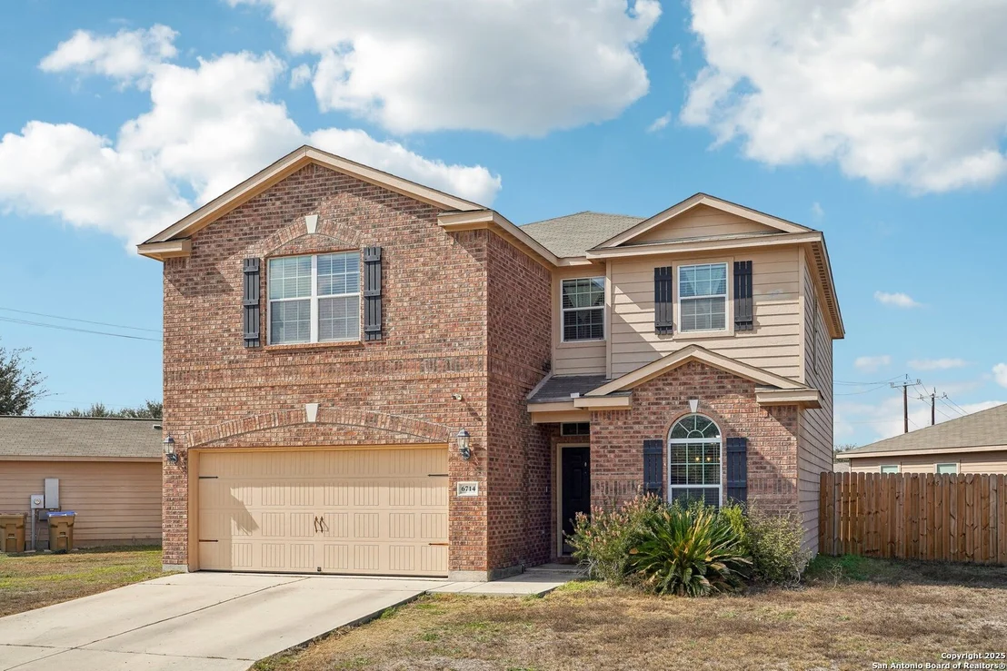 Photo of 6714 LUCKEY TREE