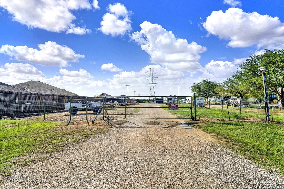 Photo of 3214 ASHLEYS WAY