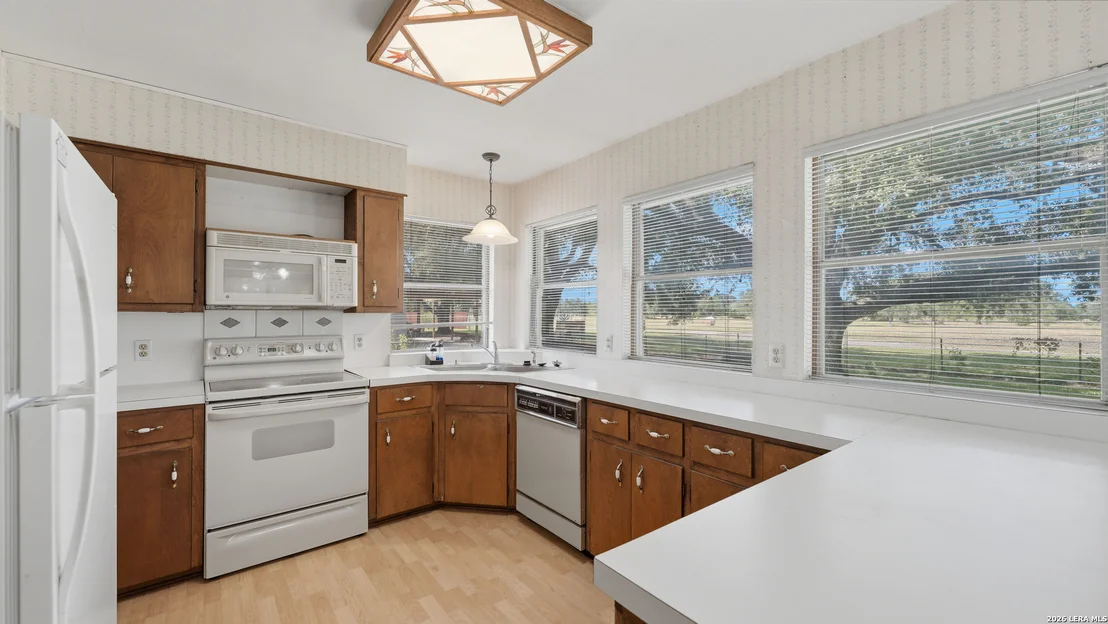 Photo of 603 RIVER OAK DR