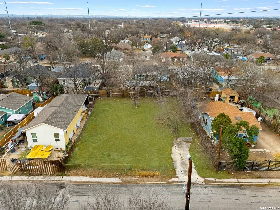 Photo of 1017 Patton