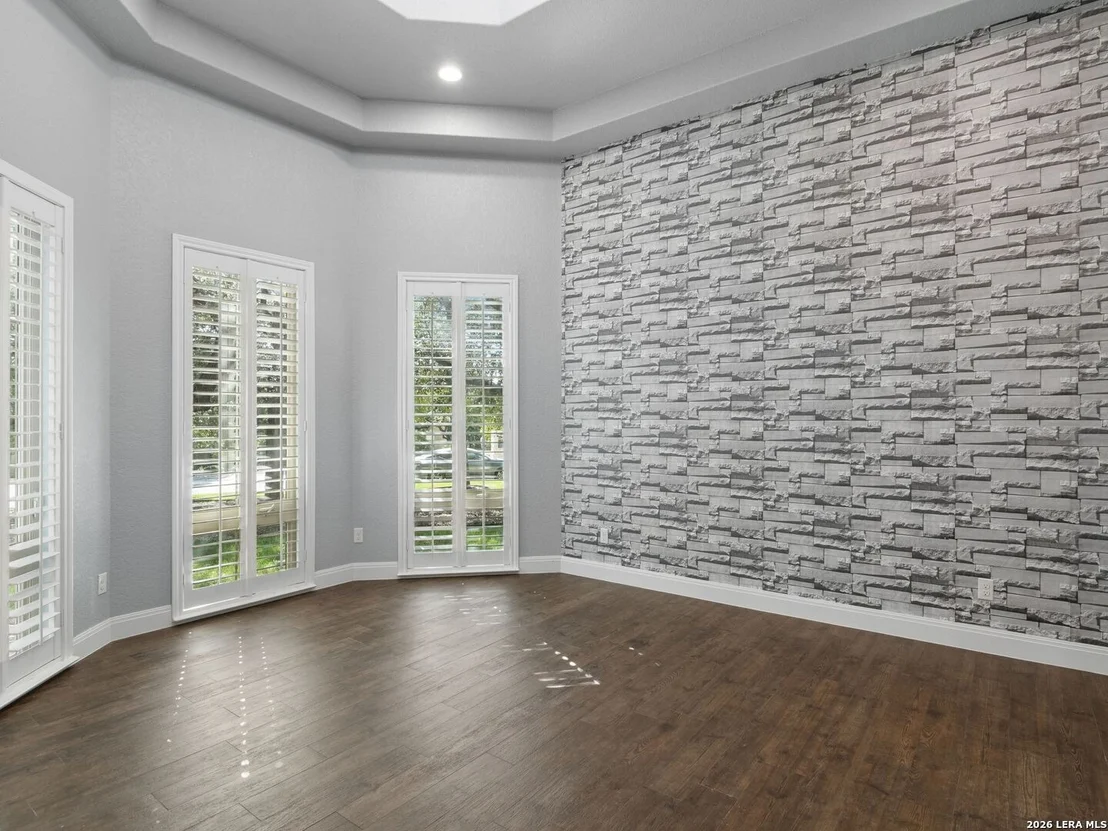 Photo of 202 WELLESLEY LOOP
