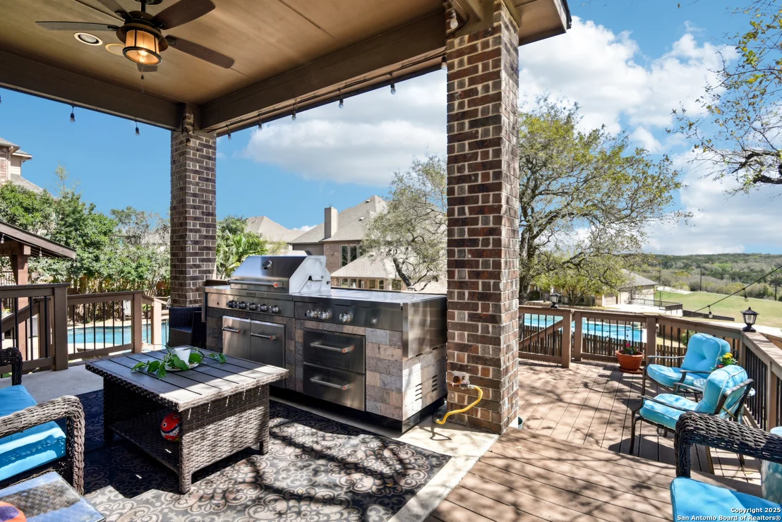 Photo of 25612 Santolina