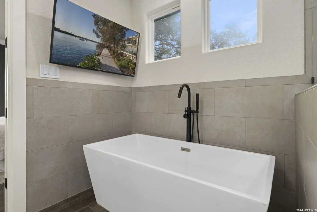 Photo of 1422 Ledgebrook