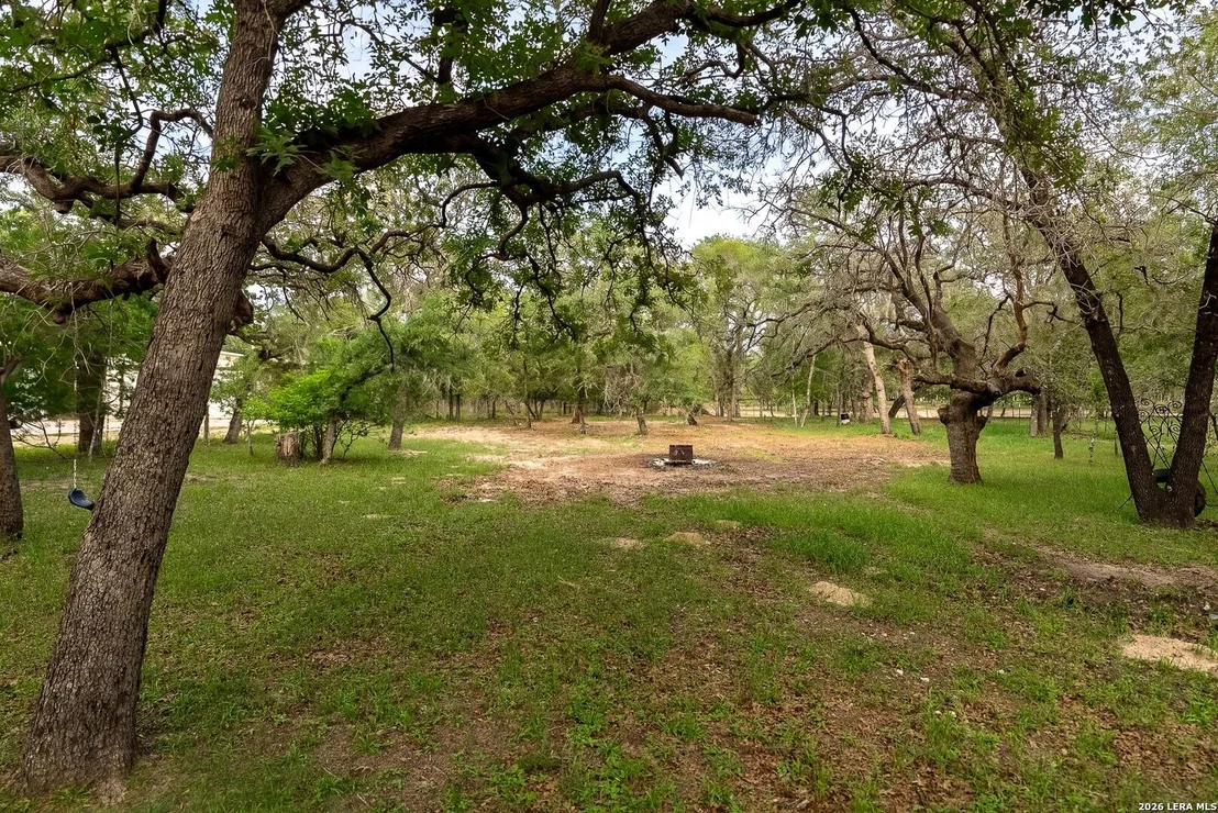 Photo of 552 Jacobs Ln