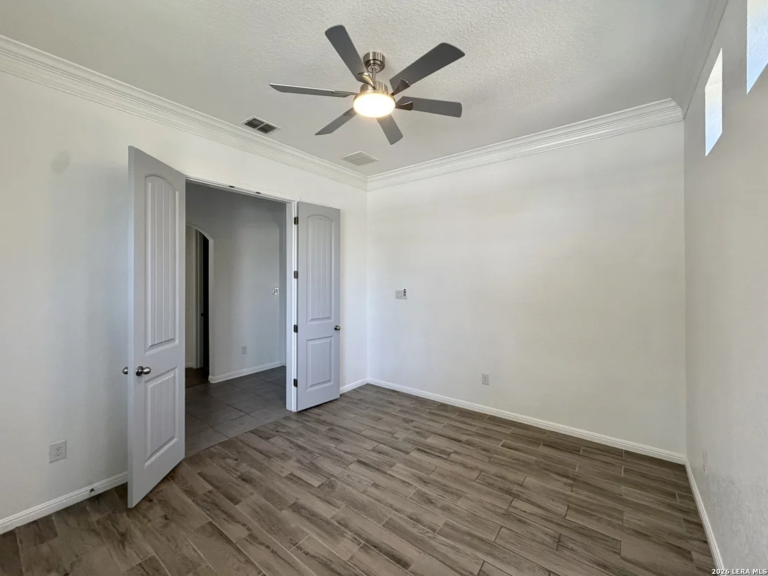 Photo of 923 Dulce Vista