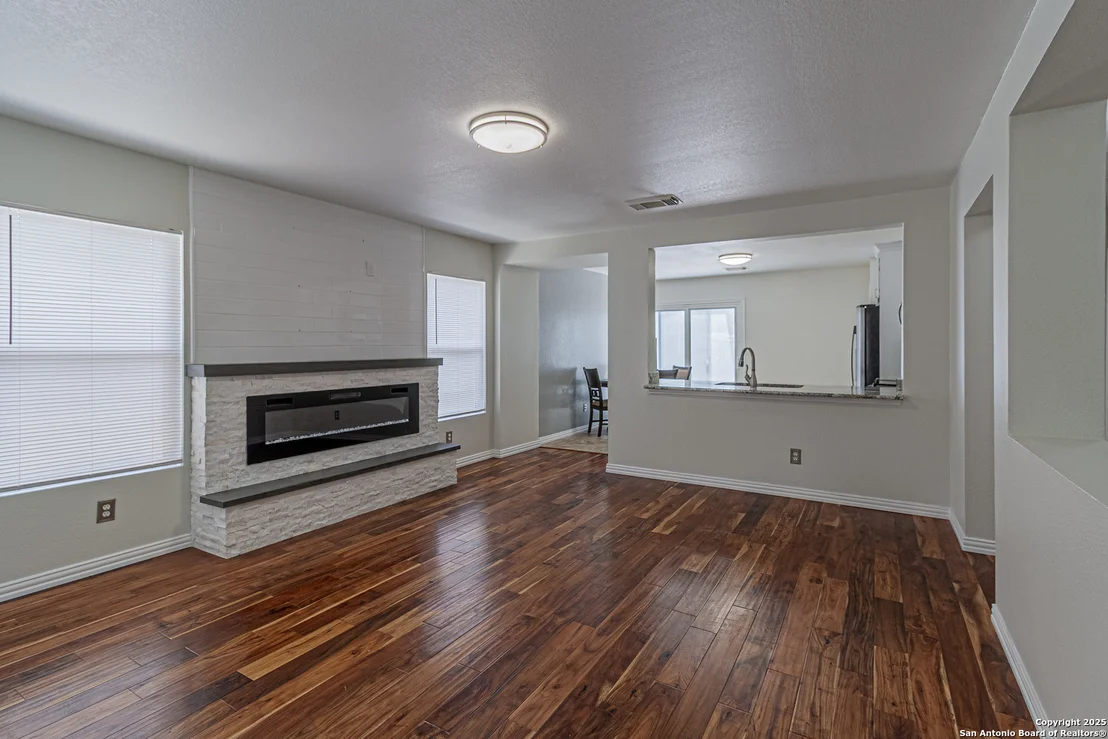 Photo of 10202 Misty Plain