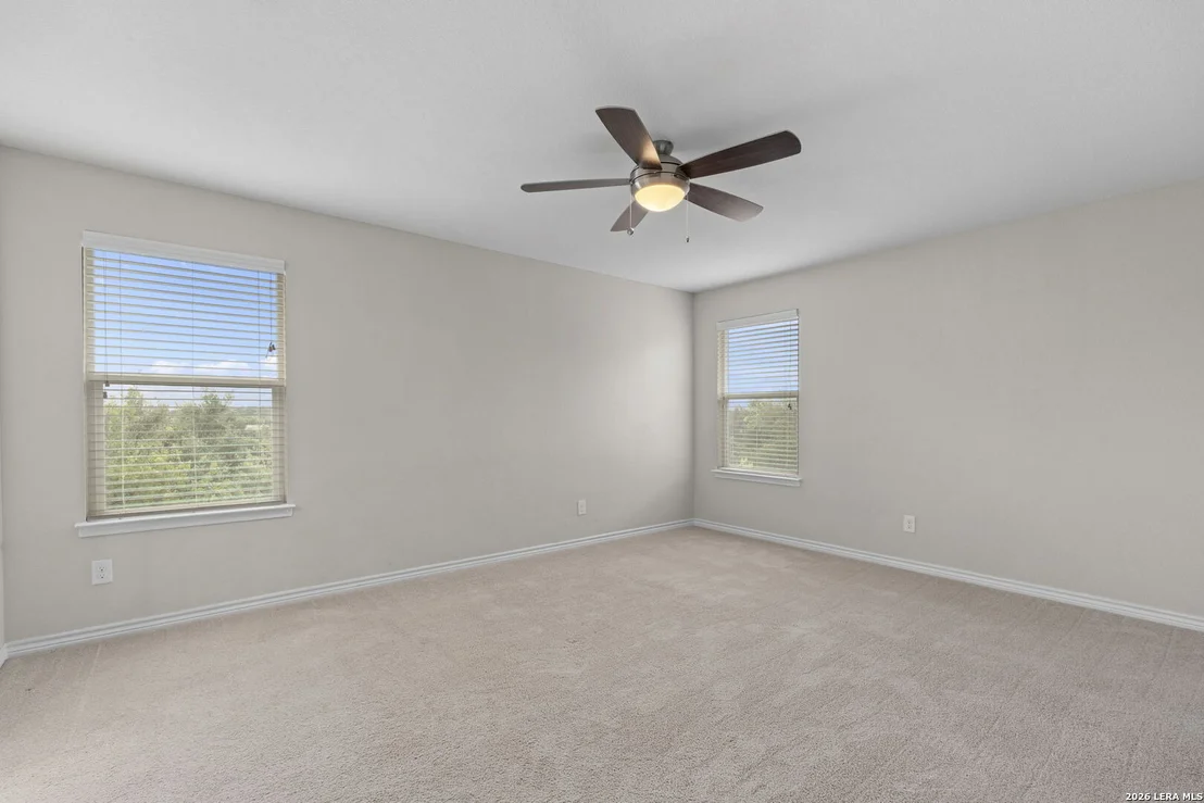 Photo of 1302 Hummingbird