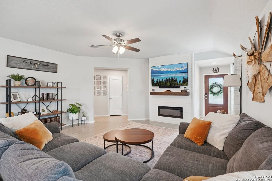 Photo of 5228 Honeyflower