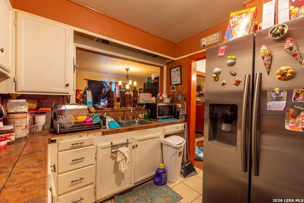 Photo of 546 Blanco