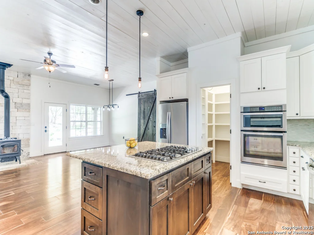 Photo of 2521 Bay Hill