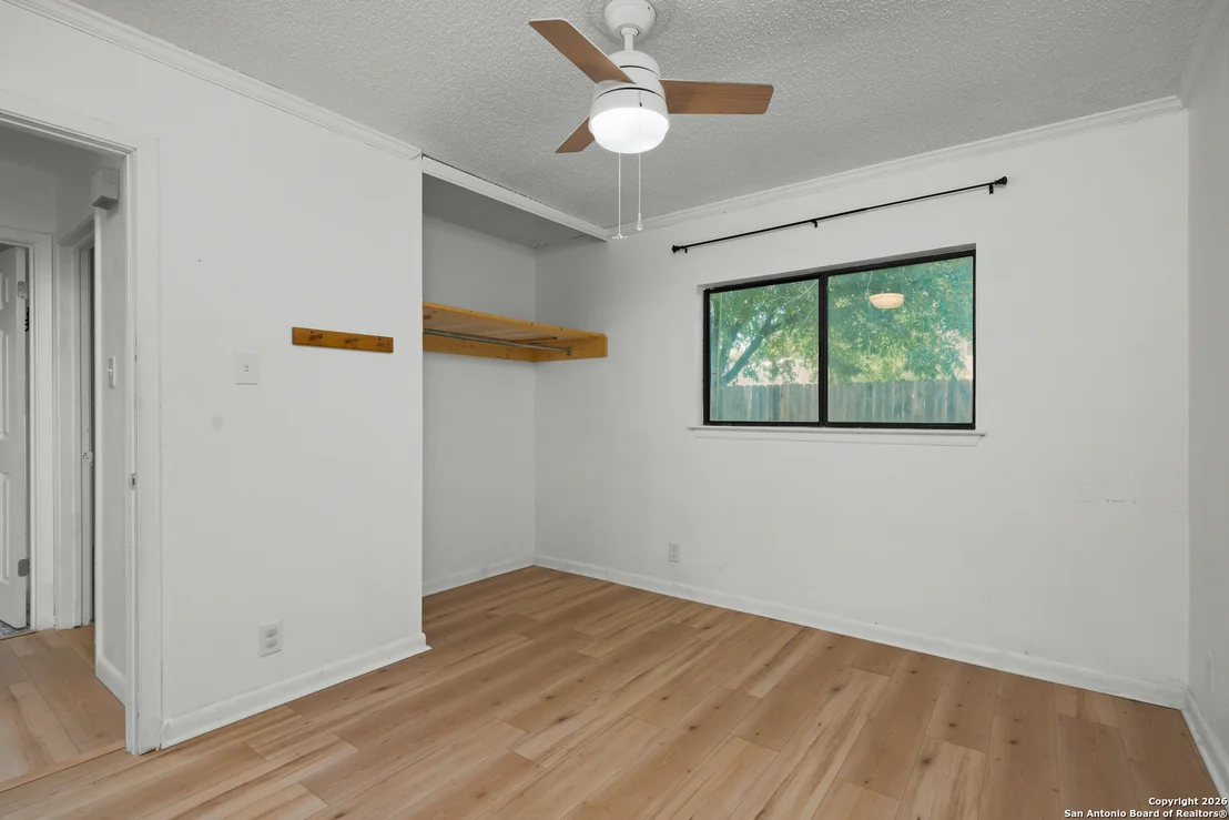 Photo of 6248 Valley Queen