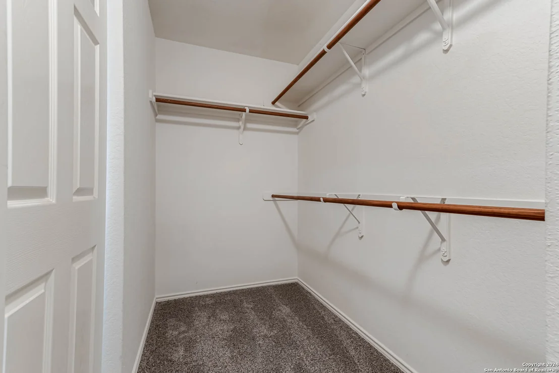 Photo of 1039 DAFFODIL WAY