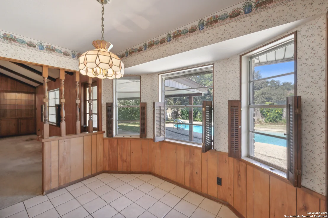 Photo of 449 GOLFCREST