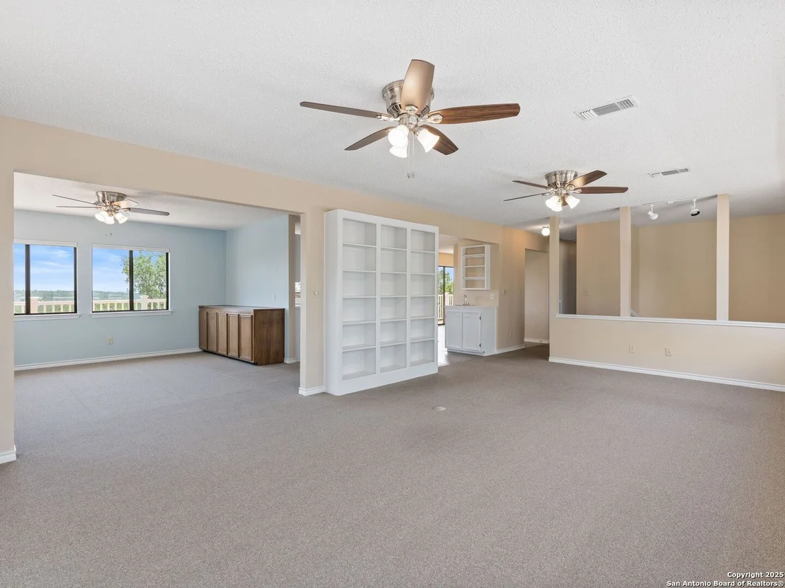 Photo of 200 Cedar Park
