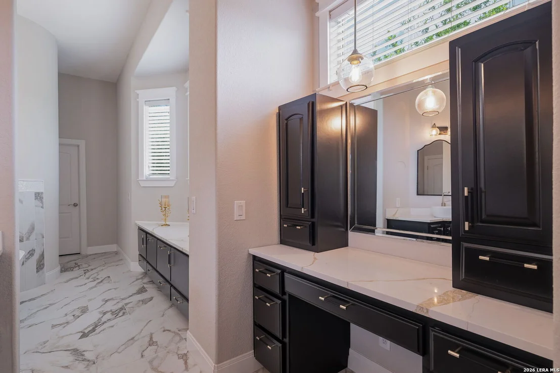 Photo of 3 BENCHWOOD CIR
