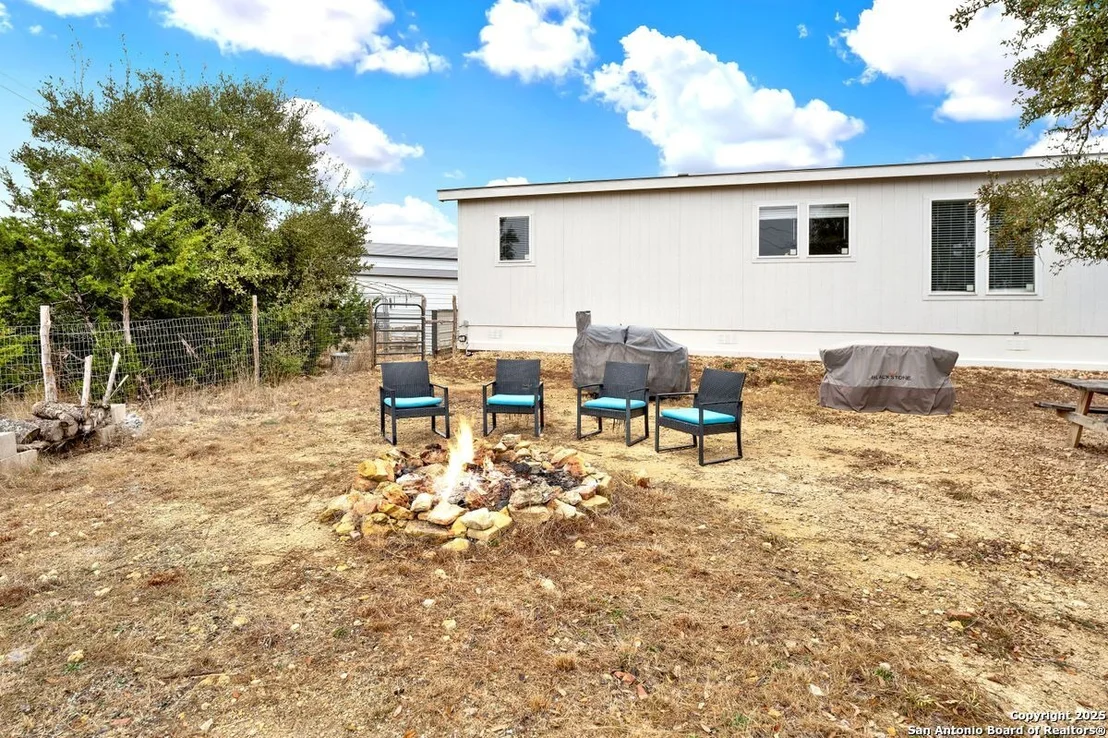 Photo of 1685 BROAD OAK DR