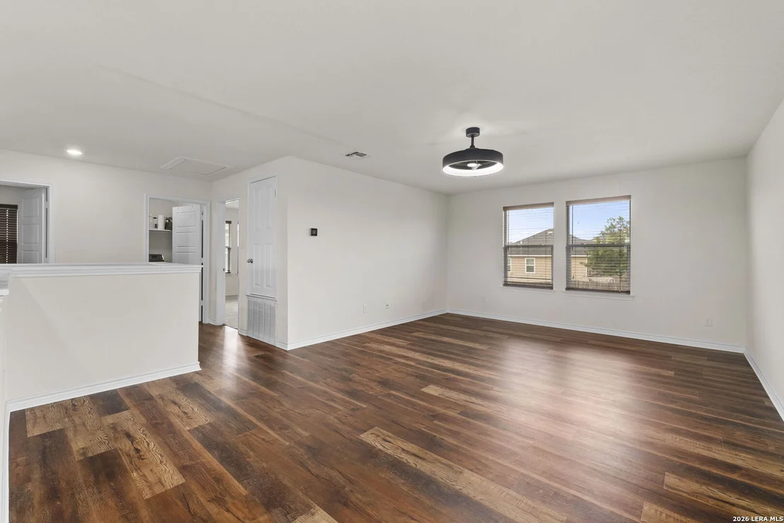Photo of 3326 PUTNAM FLDS